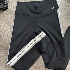 Nike womens Black Leggings